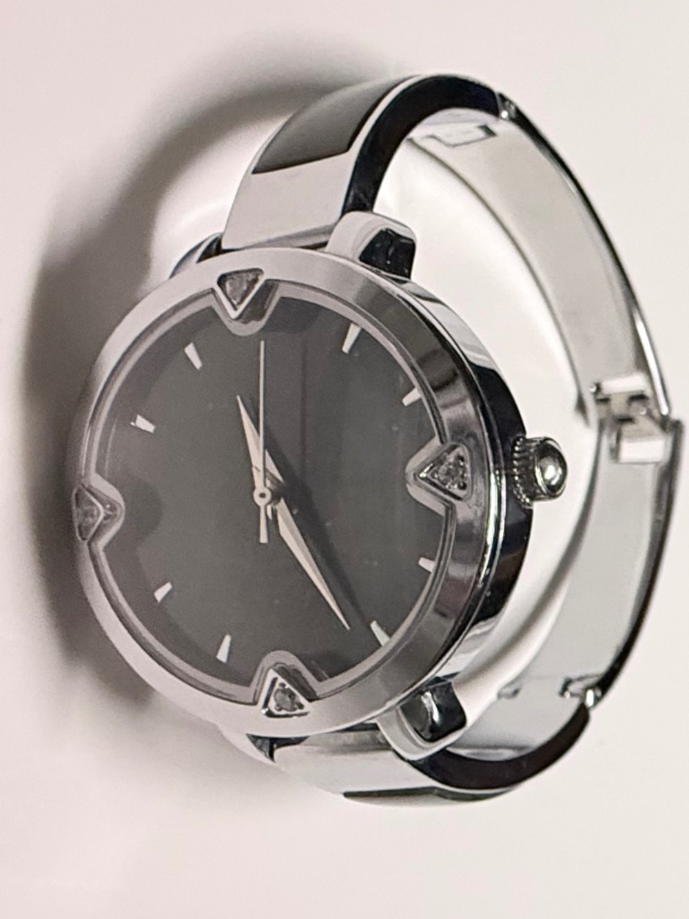 Jade Watch - Picture 7 of 11